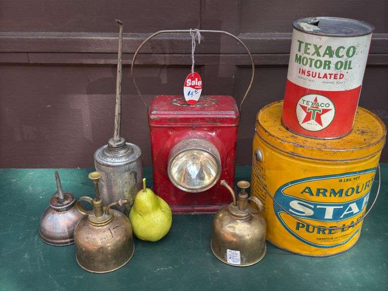 Delta, Vintage Lanter and Oil Cans