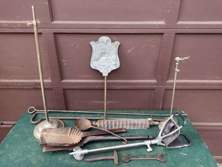 Coal Shovels, Grave Marker