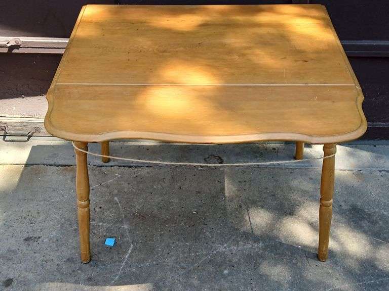 Vintage Drop-Leaf Table