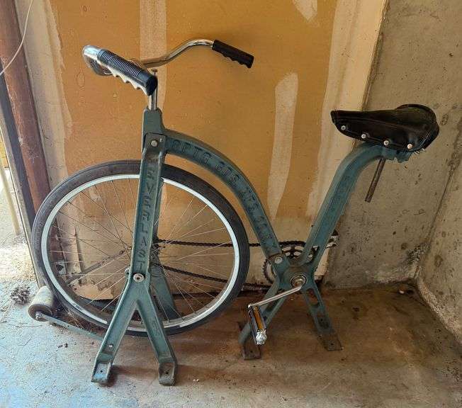 Everlast, Vintage Exercise Bike