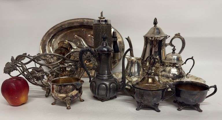 New Amsterdam Plate, International Silver, Teapots, Fruit Bowl, Trays