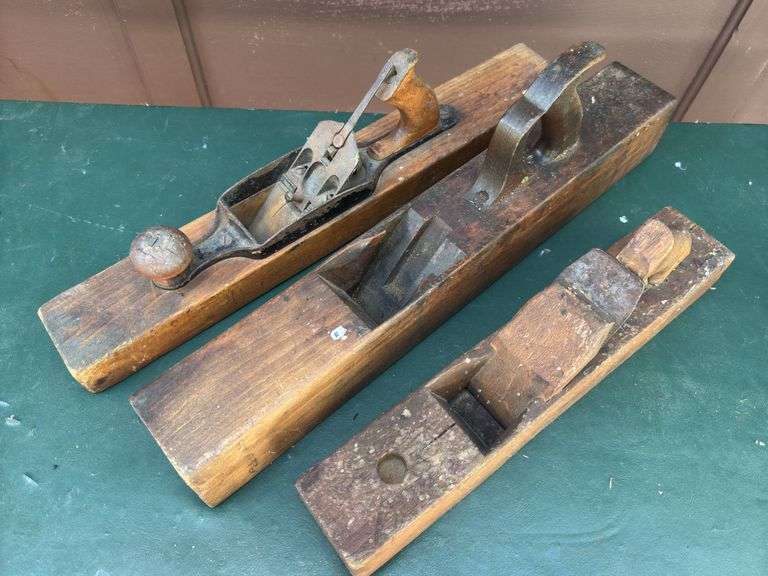 Antique Woodworking Hand Planes