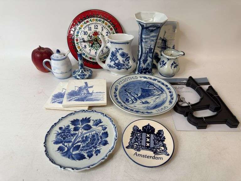 Delft, Leander, Plates, Vases, Pitchers