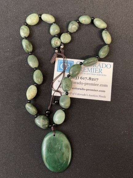 Ladies Stone Necklace with Pendant