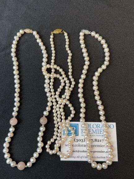 Ladies Faux Pearl Neckaces