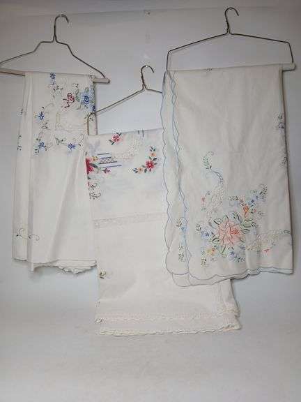 Vintage Tablecloths