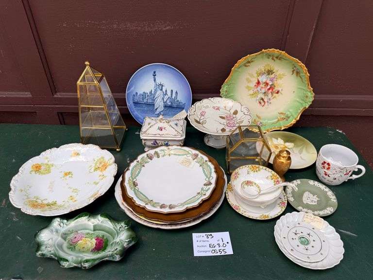 Royal Copenhagen, Plates, Dishes