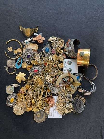 Western Style Jewelry