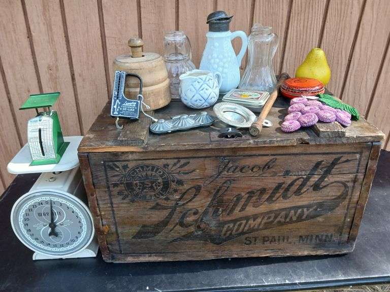 Jacob Schmidt Beer Crate