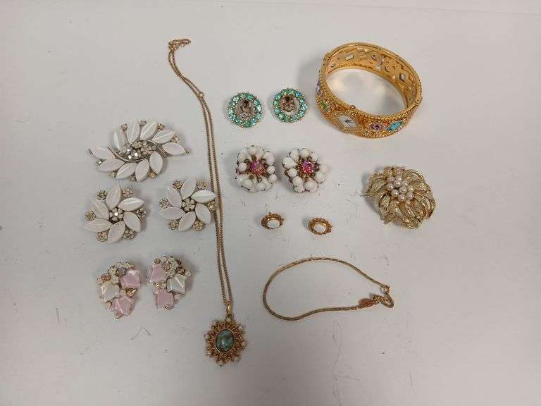 Sarah Coventry, Lisner, B.S.K., Vintage Costume Jewelry
