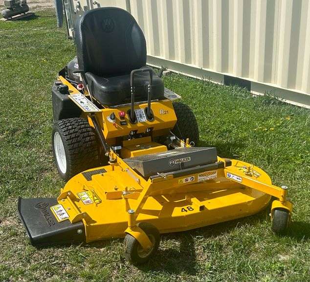 Walker R21 48” Zero Turn Lawnmower 4.5hrs Creamer Auction
