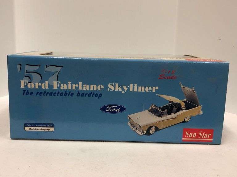 1957 Ford Fairlane Skyliner