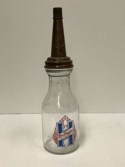 Huffman Quart Glass Oil Can