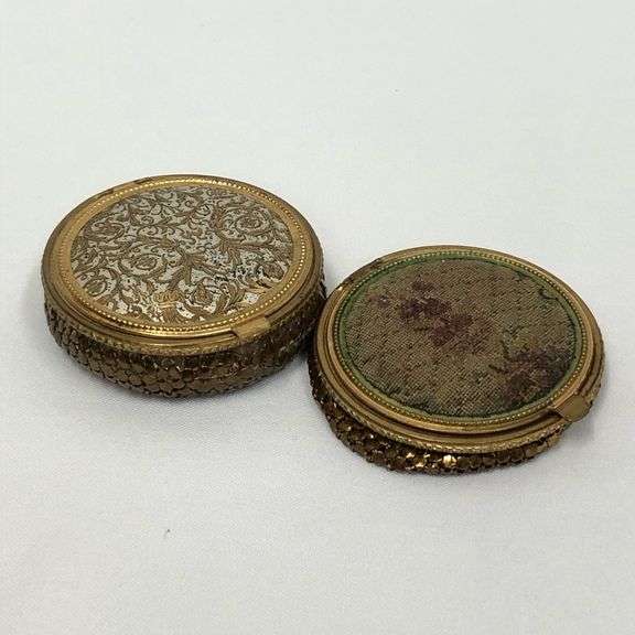 Vintage Chain Powder Compacts