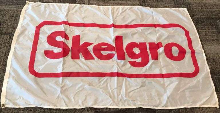 Skelgro Flag