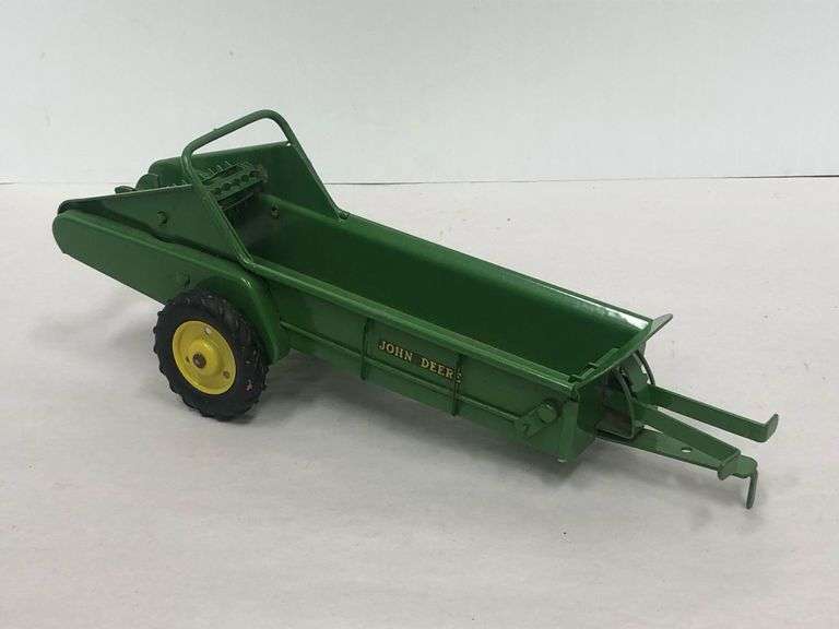 John Deere Long Lever Manure Spreader