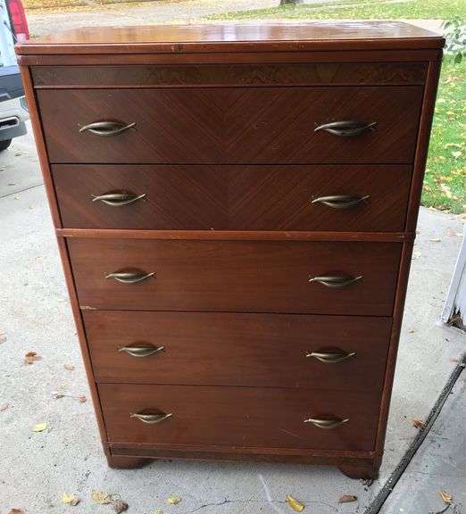 Wooden Five Drawer Chest of Drawers