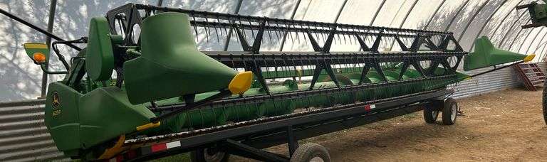 John Deere 625F Platform Head