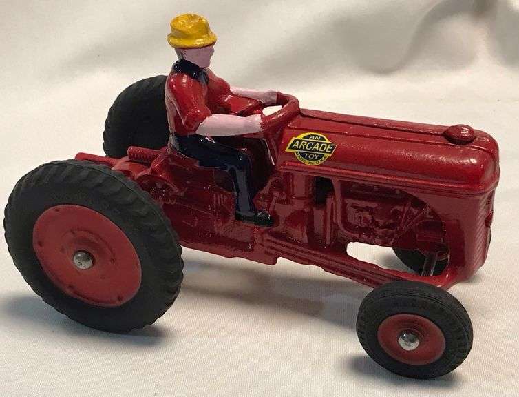 Arcade Cast Iron Ford Tractor - Repaint - Creamer Auction