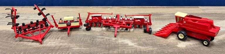 International Harvester 1/64 Scale Implement Lot