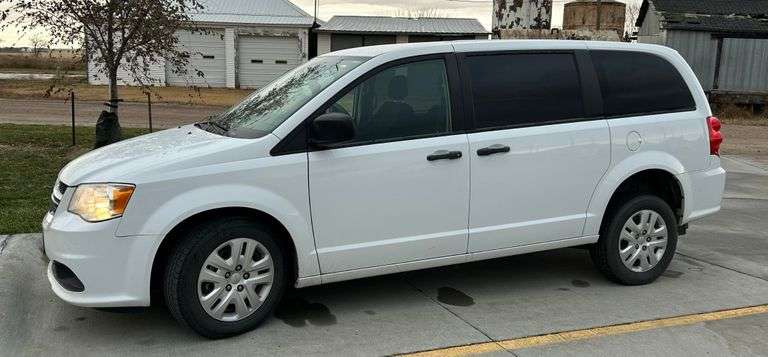 2019 Dodge Caravan Van - Wheelchair Accessible