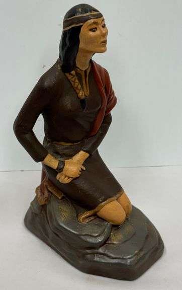 Vintage “Concetta ’79” Hand-Painted Figurine – Native American Kneeling Figure