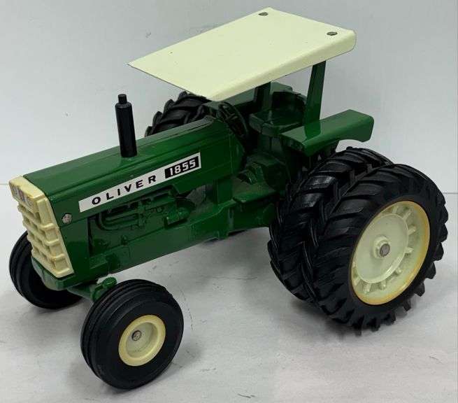Oliver 1855 Tractor with Duals & Canopy - 1/16 Scale