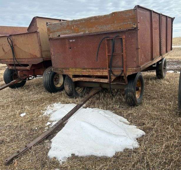 Bush Hog 7x12 Barge Box with JD 953 Gear