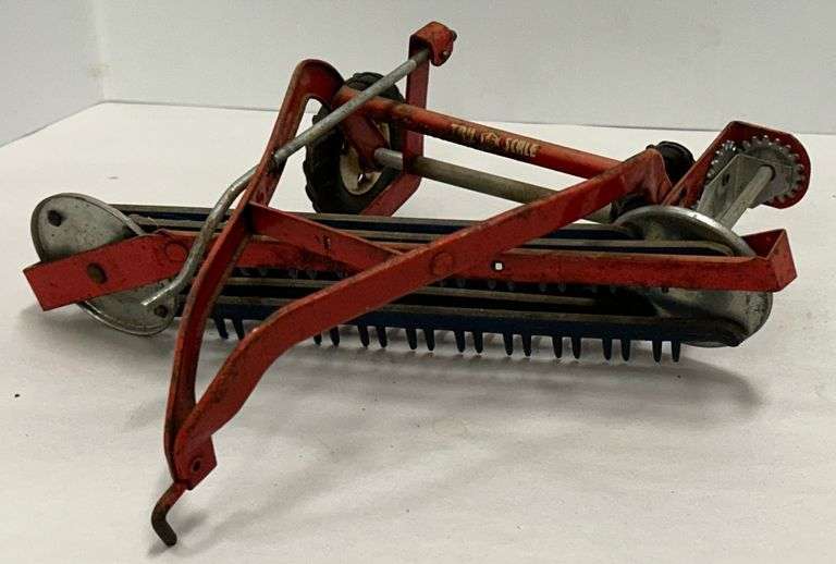 Small Scale Hay Rake Tru Scale - Side Delivery Hay Rake - Creamer Auction