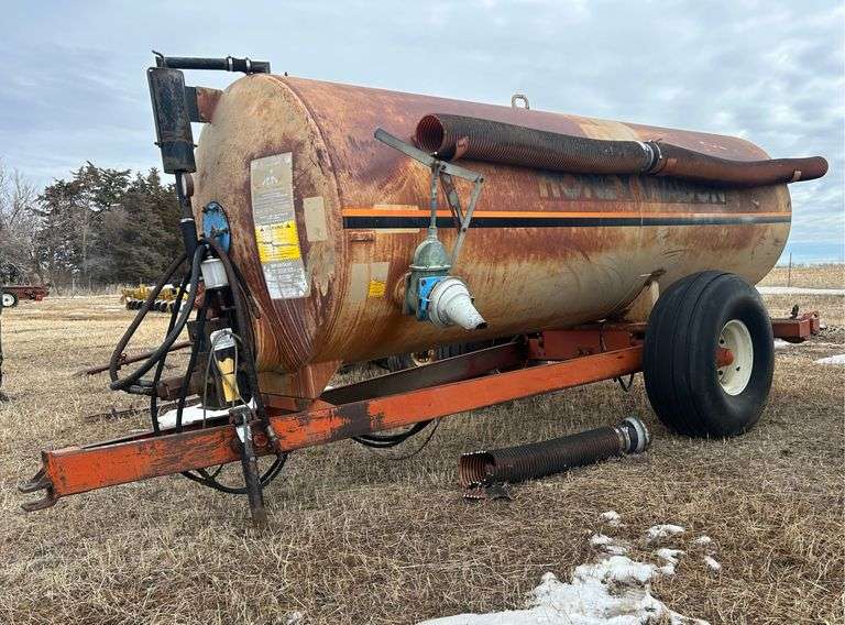 Clay Equipment Co Honey Wagon