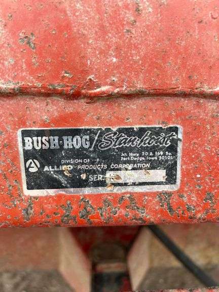 Bush Hog Stan Hoist Steel Barge Box on Gear - Creamer Auction