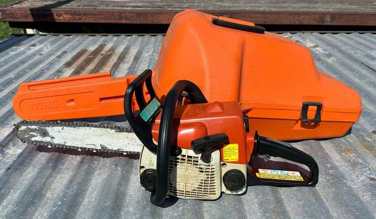Stihl 017 Chainsaw