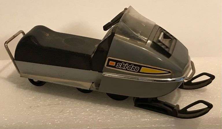 Tonka Skidoo Snow Mobile