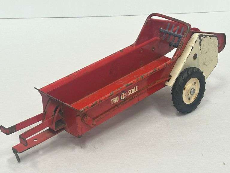 Tru-Scale Manure Spreader - Long Lever