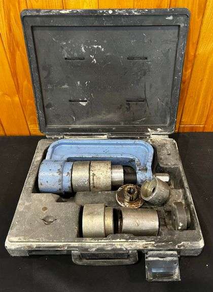 Kent-Moore Ball Joint Remover/Installer J41805