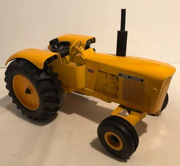 John Deere 5010 Industrial Tractor