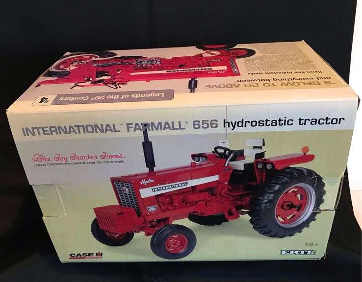 International Farmall 656 Hydrostatic - Toy Tractor Times