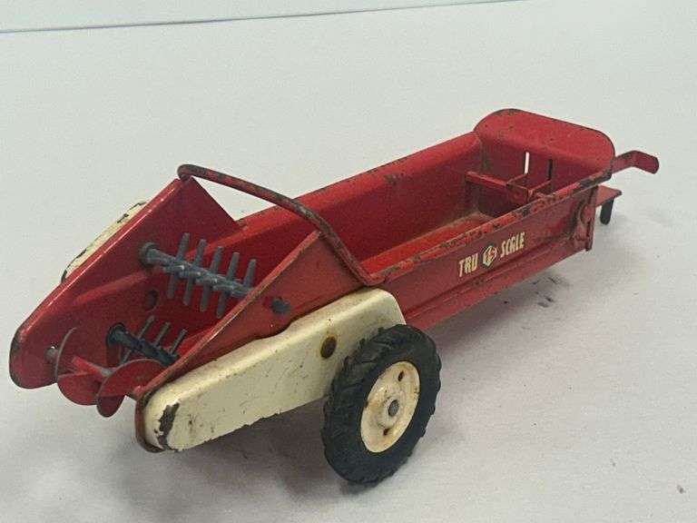 Tru-Scale Manure Spreader - Long Lever