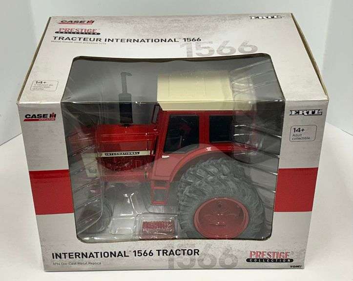 International 1566 Tractor with Duals & Cab - Prestige Collection