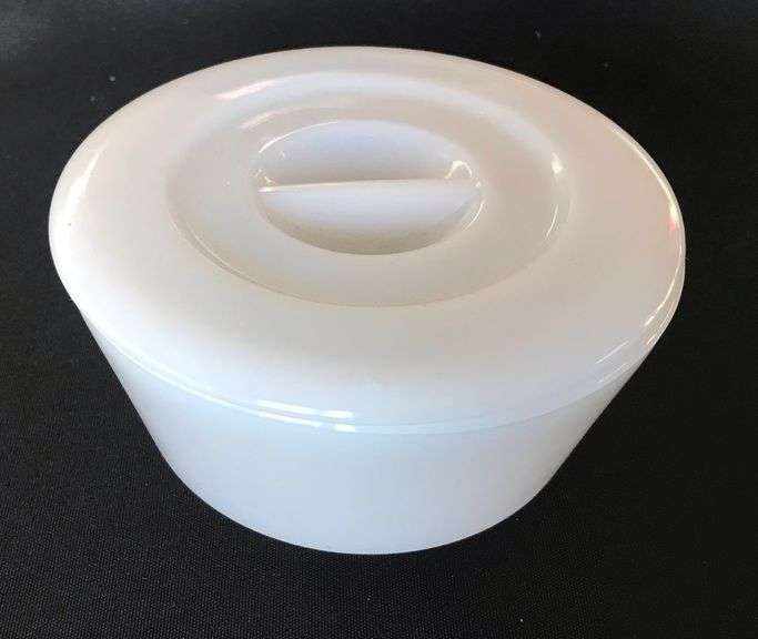 Vintage Round Glass Refrigerator Dish with Lid