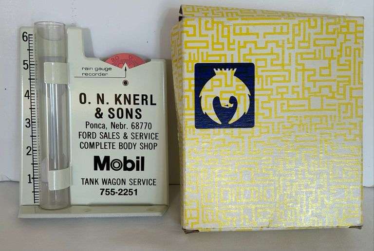 O. N. Knerl & Sons - Ponca, Nebraska Advertising Rain Gauge