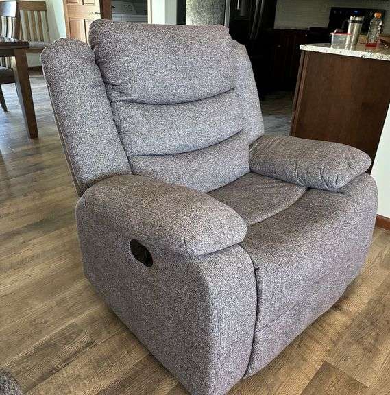New Classic Recliner