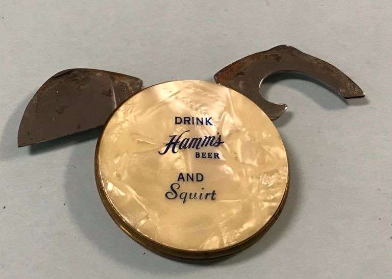 Hamm’s Beer & Squirt - Round Pocket Knife