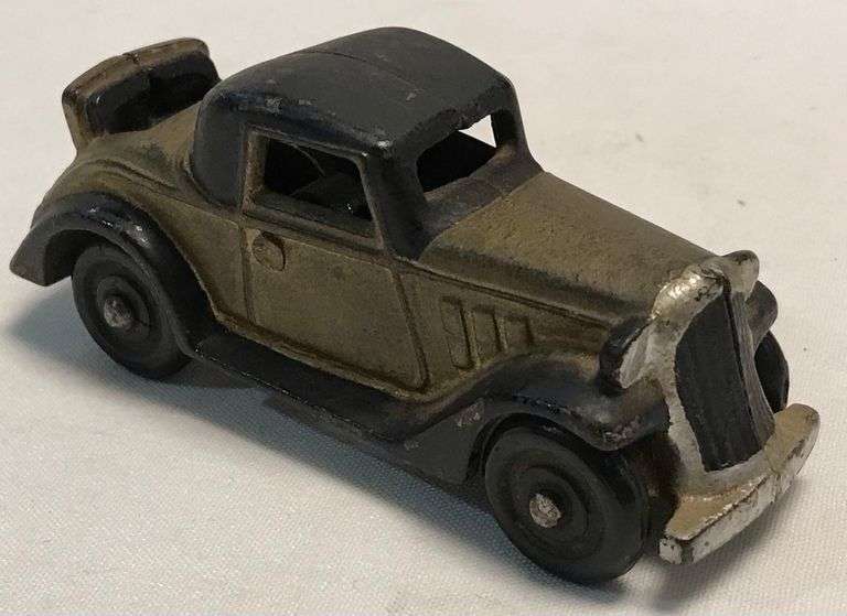 Cast Iron Two Door Coupe with Rumble Seat