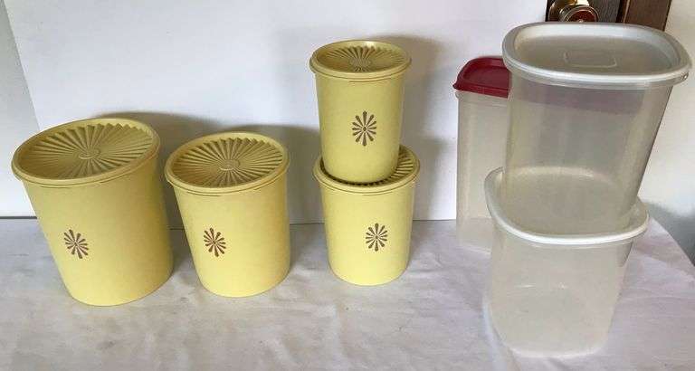 Tupperware Canister Set & Other Plastic Storage Containers