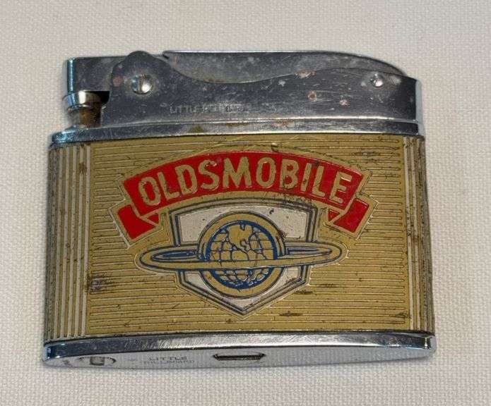 Vintage “Oldsmobile” Cigarette Lighter - Walking Billboard Inc.