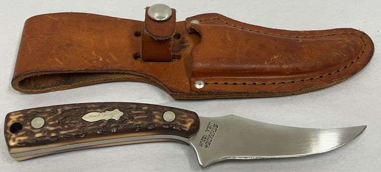 Schrade 152UH Pocket Knife w/ Sheath