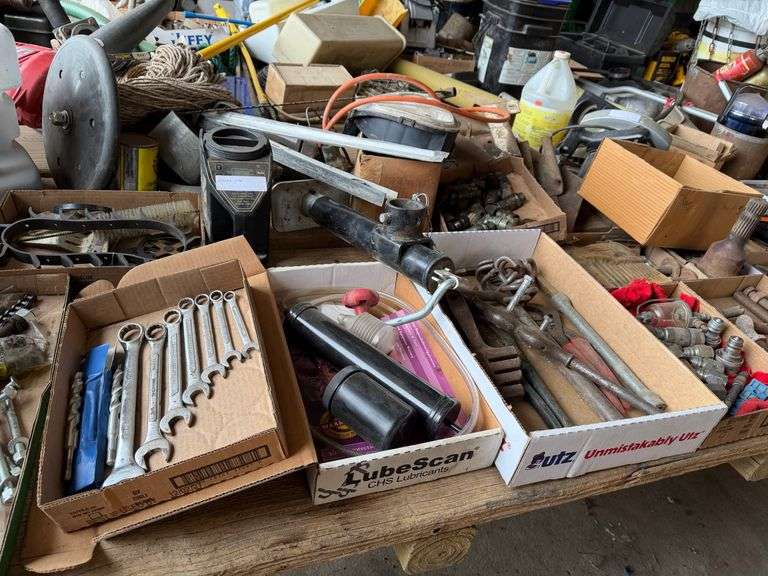 NON-CATALOGED ITEMS - TOOLS & MISCELLANEOUS