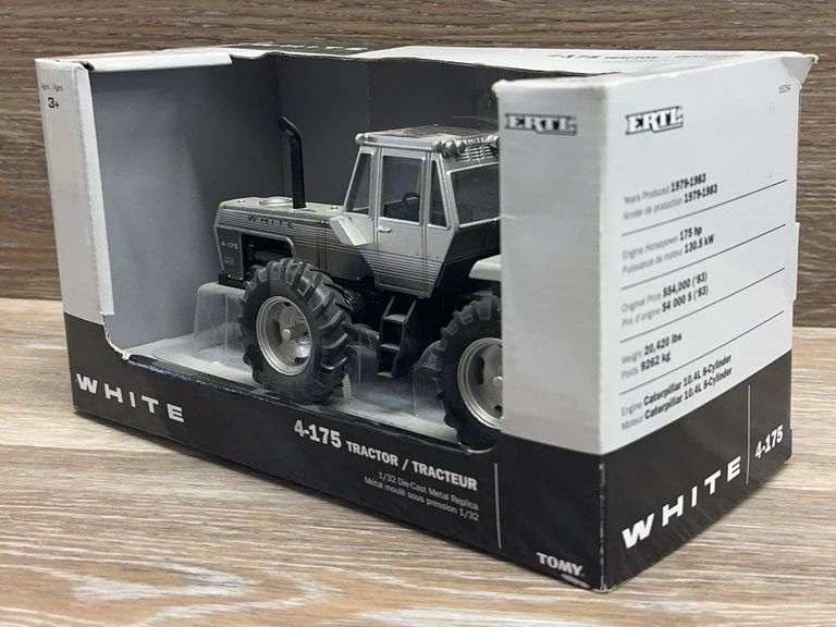 ERTL 1/32 Scale - White 4-175 4WD Tractor