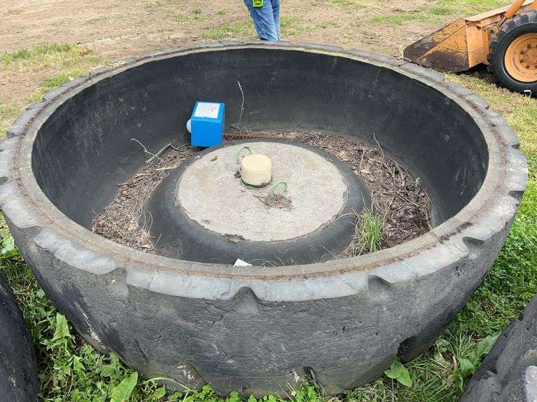 92” Tire Water Tank
